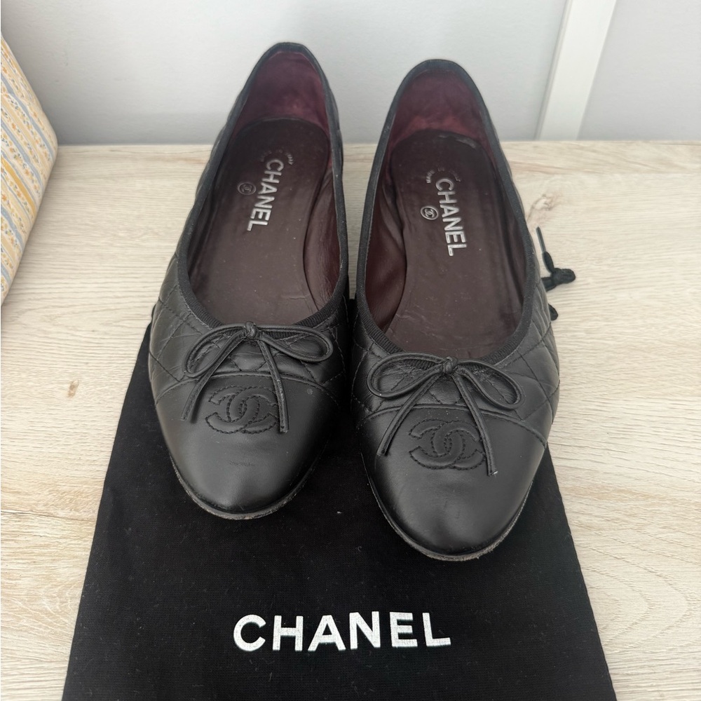 Chanel Calfskin Ballet Flats size 39 - Picture 3 of 9